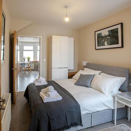 Bright And Luxurious Flat In The Heart Of Reading Διαμέρισμα Εξωτερικό φωτογραφία