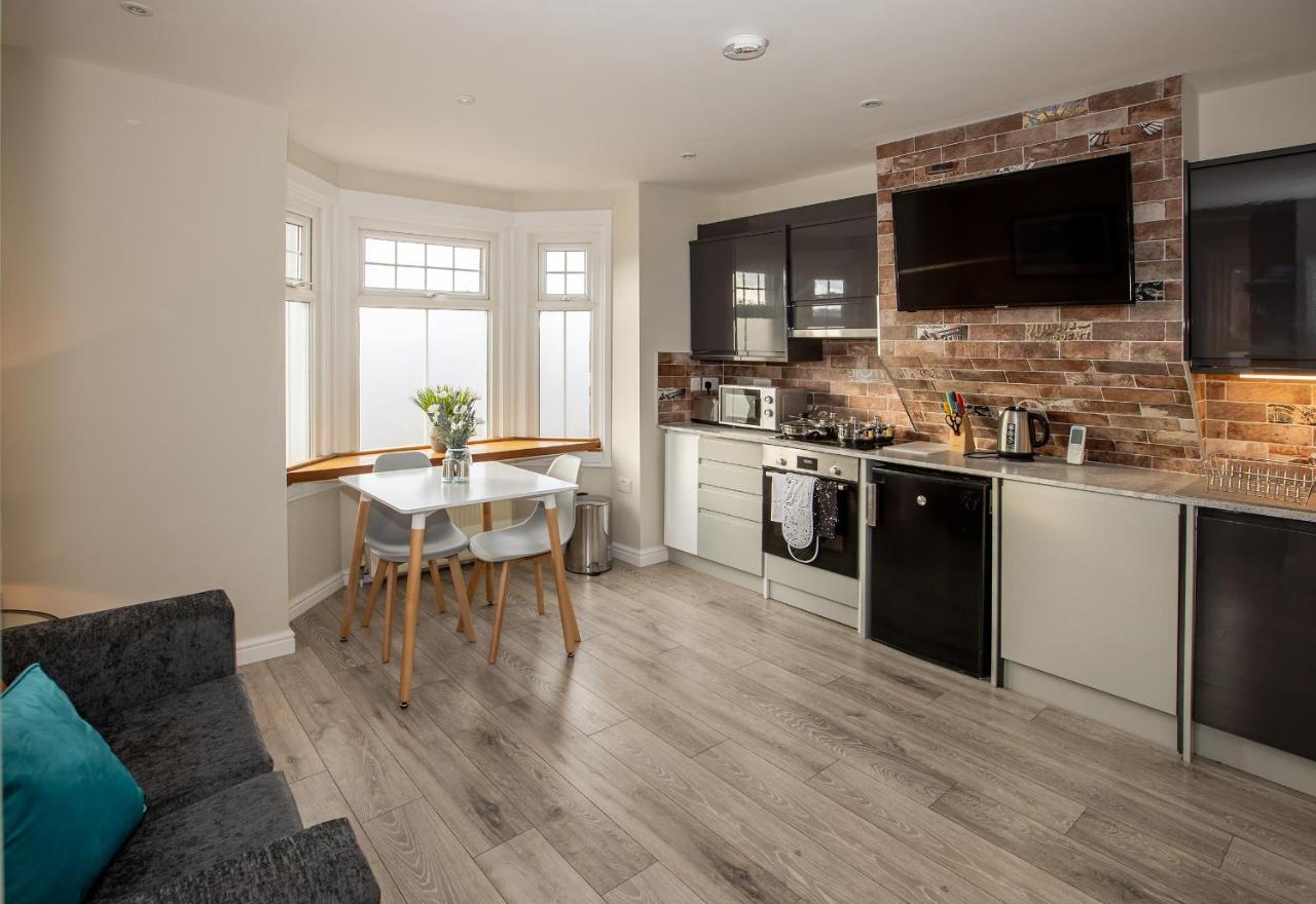 Bright And Luxurious Flat In The Heart Of Reading Διαμέρισμα Εξωτερικό φωτογραφία